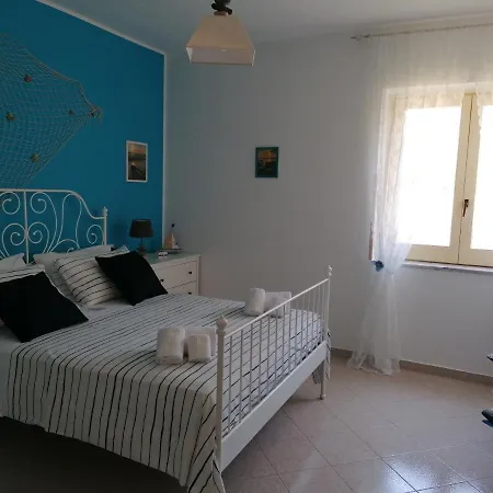 Farmamia Guest house