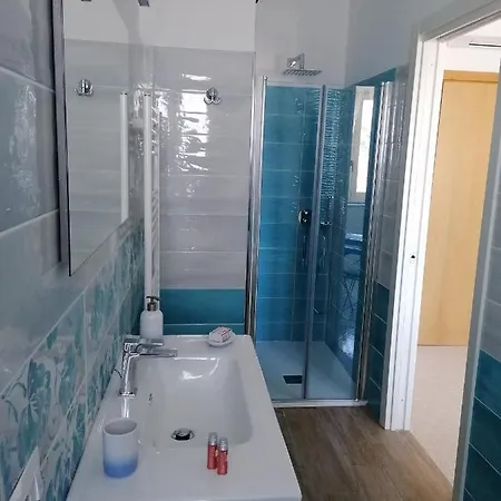 Farmamia Guest house *